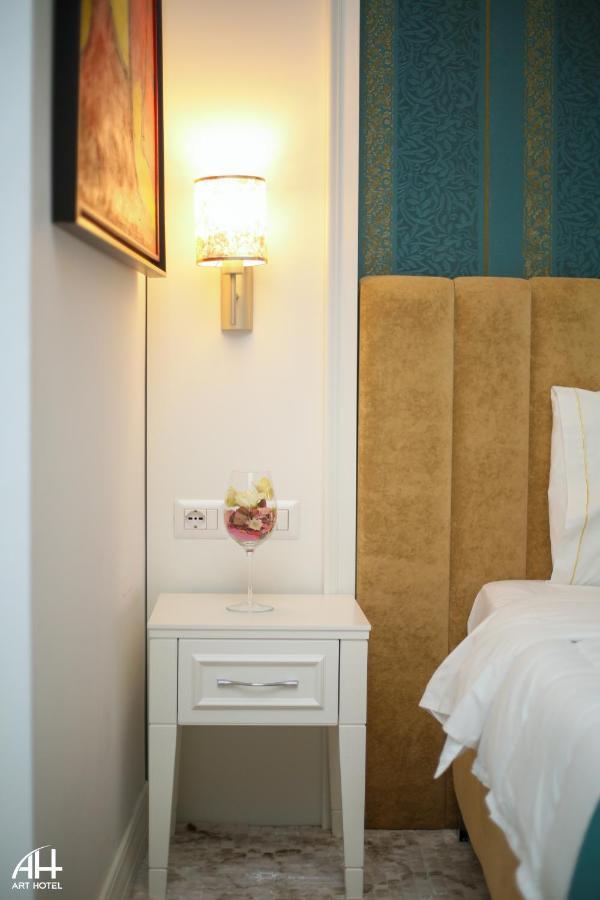 Art Hotel Tiran Dış mekan fotoğraf