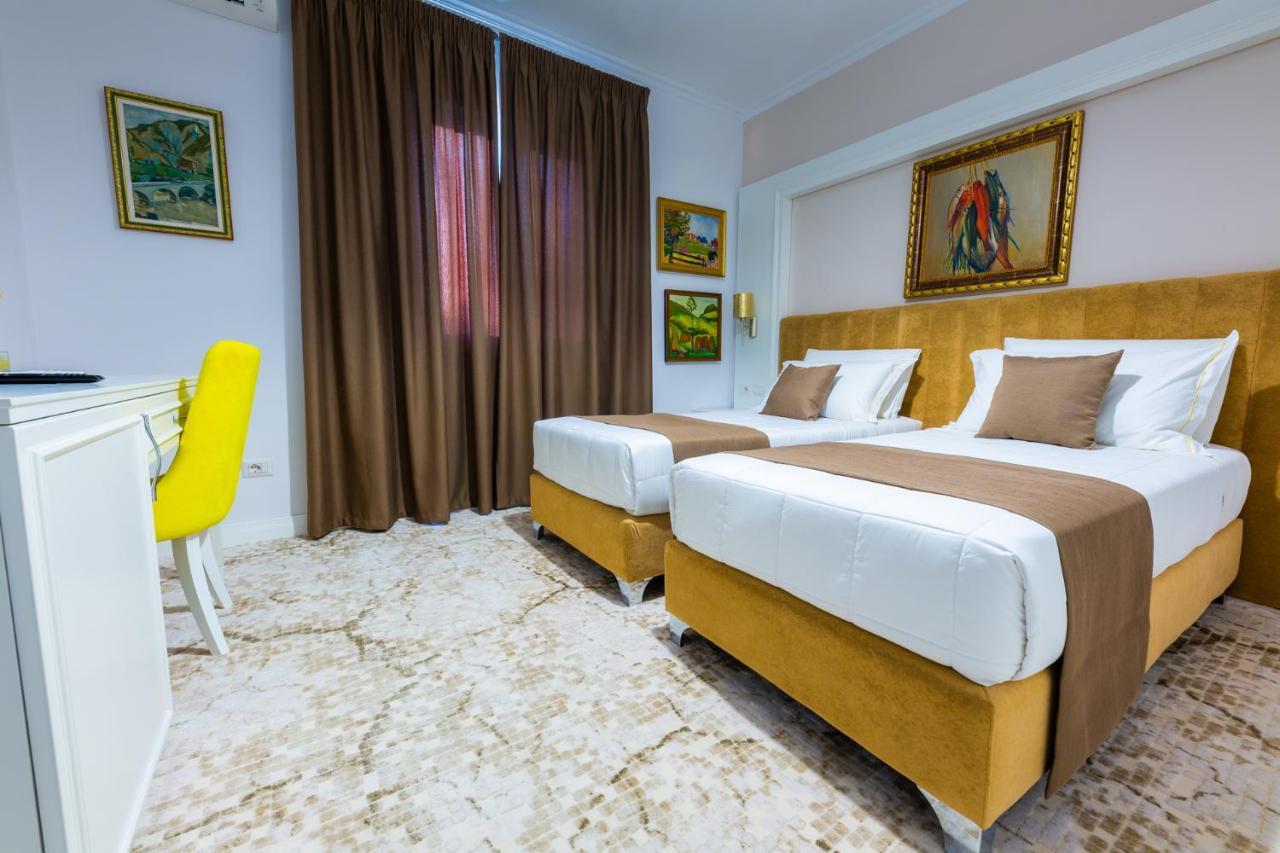 Art Hotel Tiran Dış mekan fotoğraf