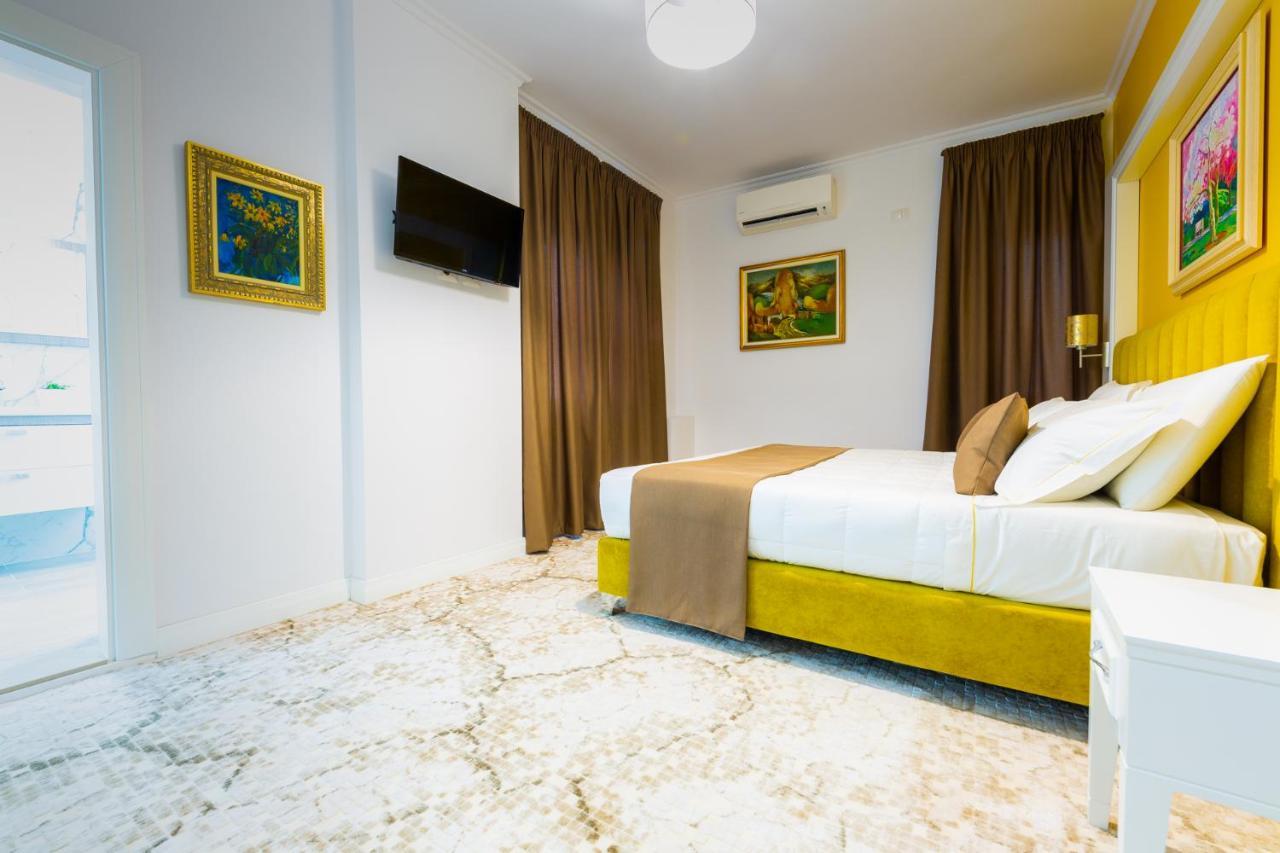 Art Hotel Tiran Dış mekan fotoğraf