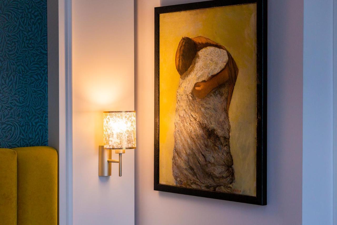 Art Hotel Tiran Dış mekan fotoğraf